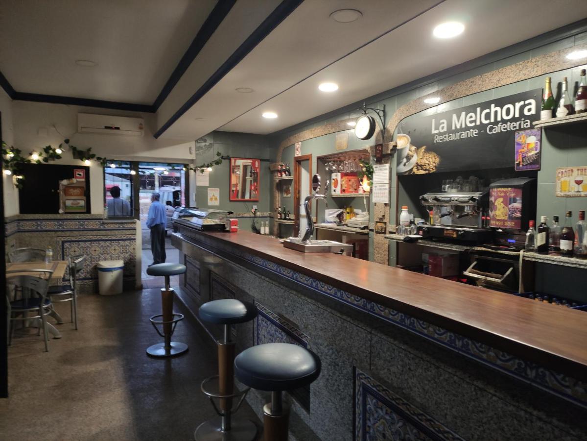 Hostal Restaurante Bar Cafeteria La Melchora Posadas Luaran gambar